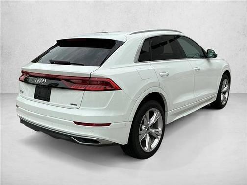 Carrara White 2023 Audi Q8 55 Premium