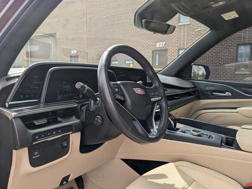 2022 Cadillac Escalade Premium Luxury