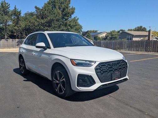 2025 Audi Q5 45 S line Premium Plus