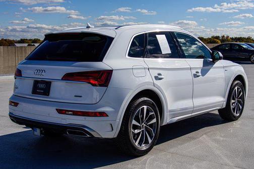 2023 Audi Q5 45 S line Premium Plus