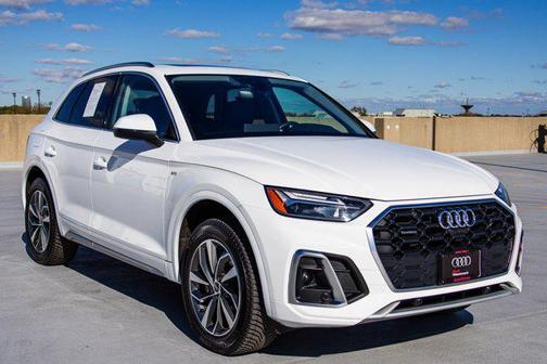 2023 Audi Q5 45 S line Premium Plus