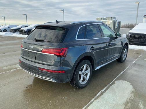 2023 Audi Q5 40 Premium