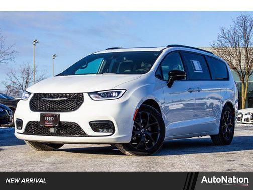 2025 Chrysler Pacifica Limited