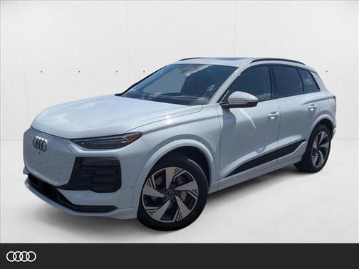 2025 Audi Q6 e-tron Premium Plus quattro