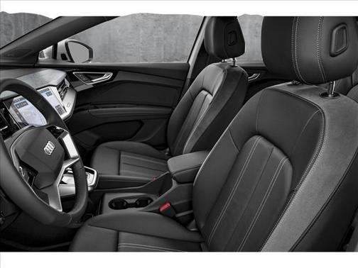 2025 Audi Q4 e-tron Premium Plus 55 quattro