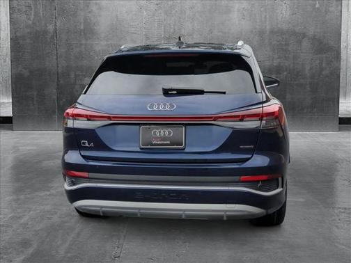 2025 Audi Q4 e-tron Premium Plus 55 quattro