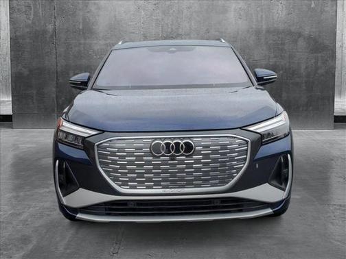 2025 Audi Q4 e-tron Premium Plus 55 quattro