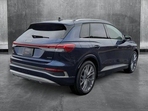 2025 Audi Q4 e-tron Premium Plus 55 quattro