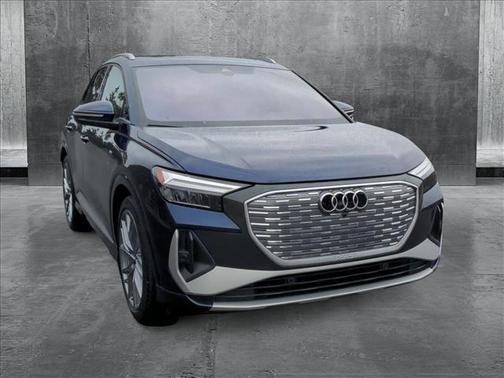 2025 Audi Q4 e-tron Premium Plus 55 quattro