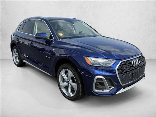 Navarra Blue Metallic 2023 Audi Q5 45 S line Premium Plus