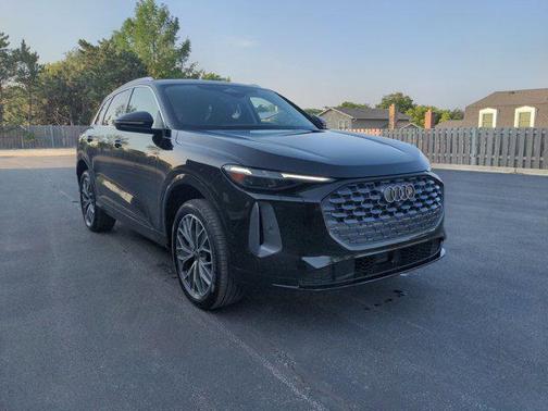 2025 Audi Q5 Premium Plus
