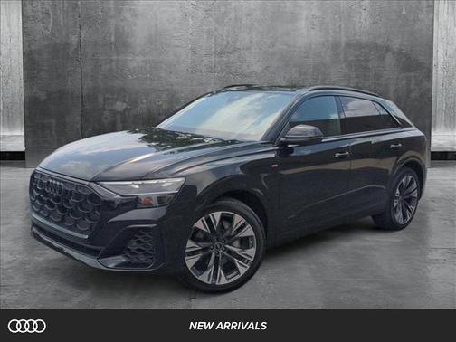 2025 Audi Q8 55 Premium Plus