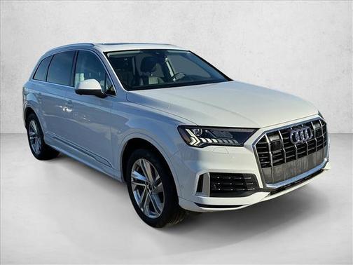 2023 Audi Q7 55 Premium
