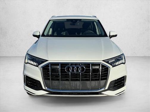 2023 Audi Q7 55 Premium