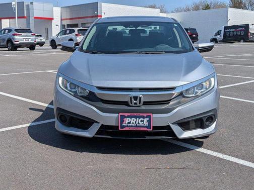 Lunar Silver Metallic 2018 Honda Civic EX