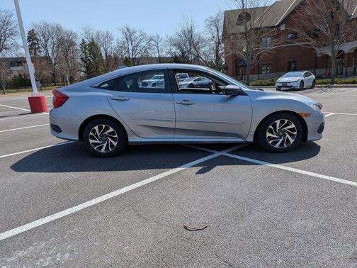 Lunar Silver Metallic 2018 Honda Civic EX