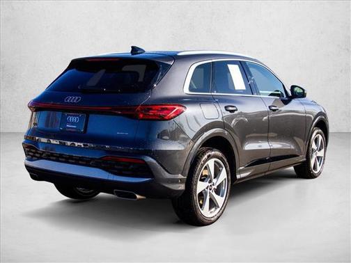 2025 Audi Q5 Premium Plus TFSI quattro S tronic