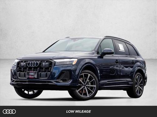 2026 Audi Q7 45 Premium Plus