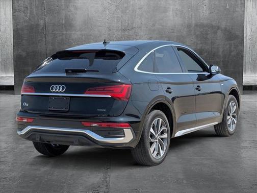 2022 Audi Q5 45 S line Premium