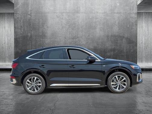 2022 Audi Q5 45 S line Premium
