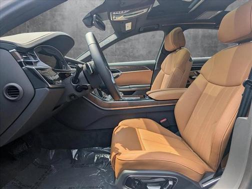 2025 Audi A8 L 55 TFSI quattro Tiptronic