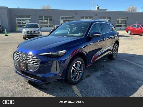 2025 Audi Q5 Premium Plus TFSI quattro S tronic