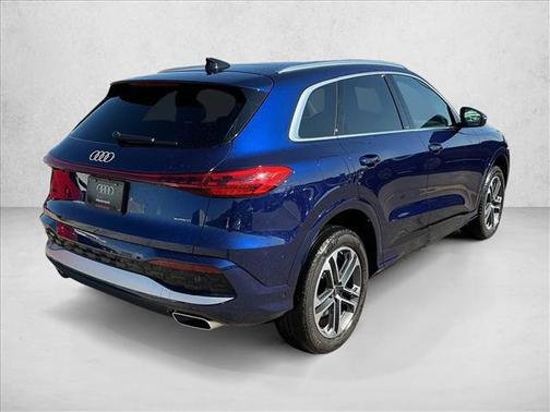 2025 Audi Q5 Premium Plus TFSI quattro S tronic