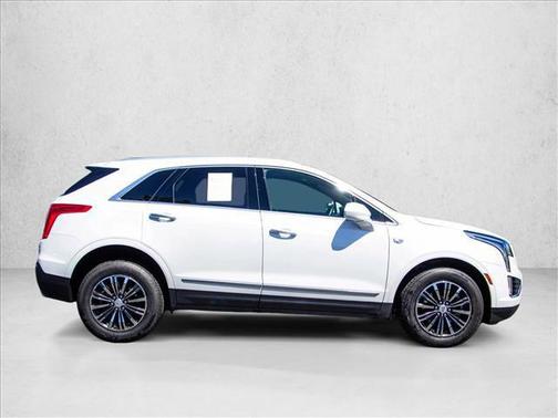 Crystal White Tricoat 2019 Cadillac XT5 Base