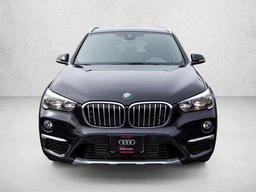 Black Sapphire Metallic 2019 BMW X1 xDrive28i