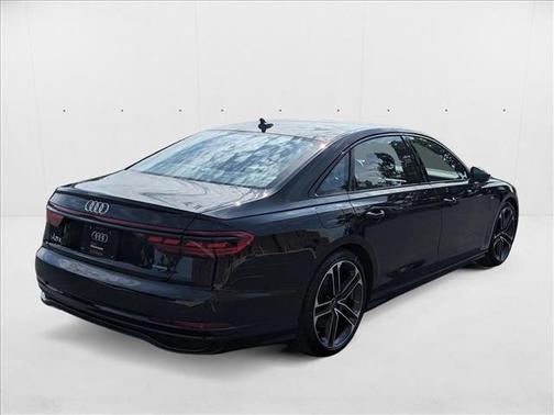 2025 Audi A8 L 55 TFSI quattro Tiptronic