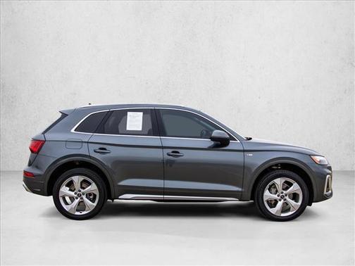 2023 Audi Q5 45 S line Premium Plus