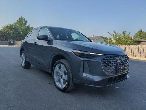 2025 Audi Q5 Premium Plus