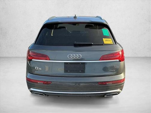 2022 Audi Q5 45 S line Premium Plus