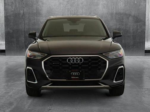 2022 Audi Q5 45 S line Premium