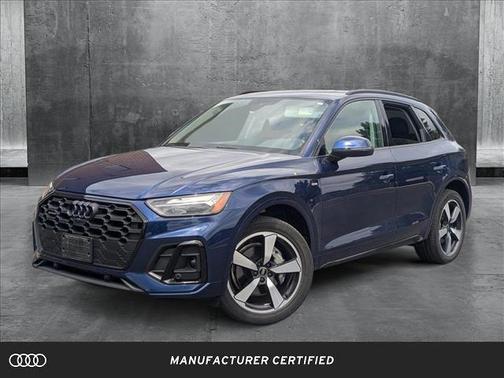 2022 Audi Q5 45 S line Premium Plus