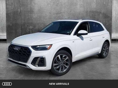 2023 Audi Q5 45 S line Premium Plus