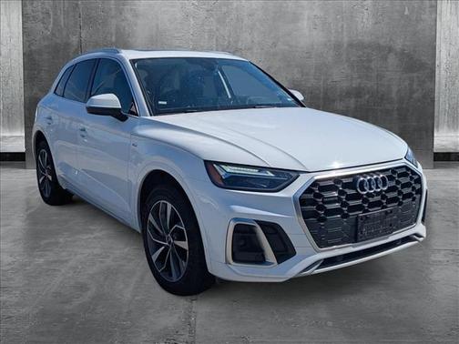 2023 Audi Q5 45 S line Premium Plus