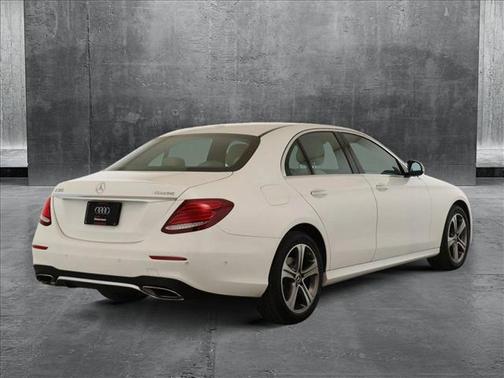 2017 Mercedes-Benz E-Class 4MATIC