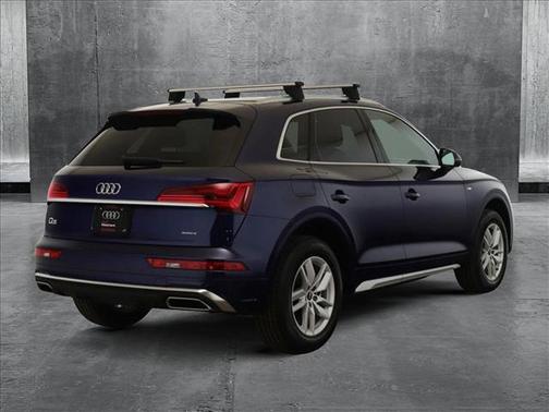 2022 Audi Q5 45 S line Premium