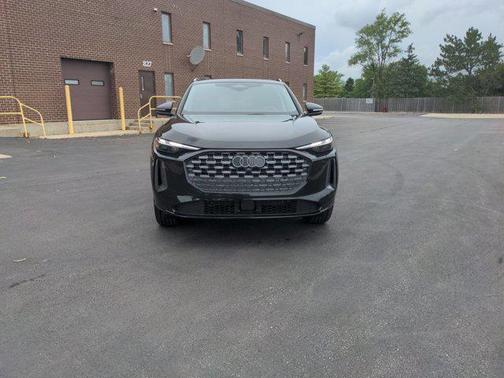 2025 Audi Q5 Premium TFSI quattro S tronic