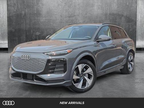 2025 Audi Q6 e-tron Premium Plus quattro