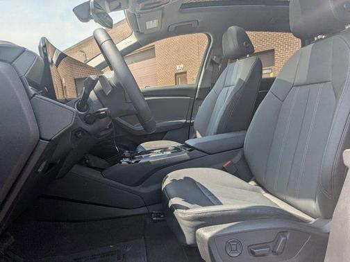 2025 Audi Q6 e-tron Premium Plus quattro