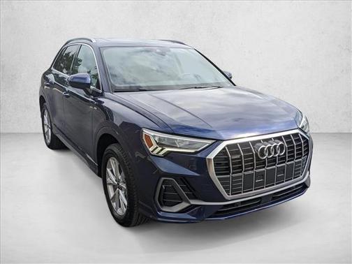 2025 Audi Q3 Premium 45 TFSI S line quattro Tiptronic