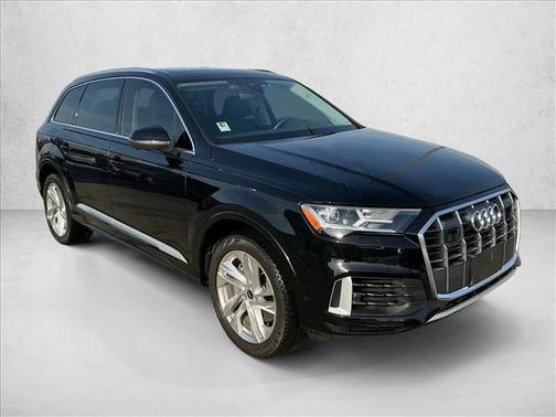 2022 Audi Q7 55 Premium Plus