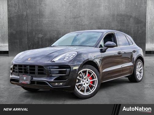 2018 Porsche Macan Turbo