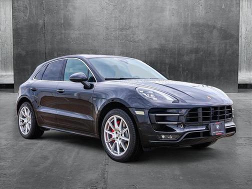 2018 Porsche Macan Turbo