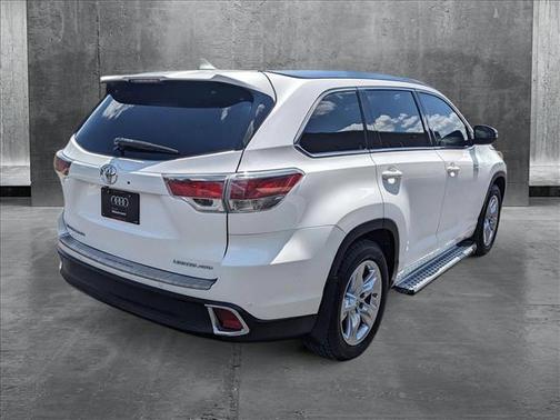 2015 Toyota Highlander Limited Platinum