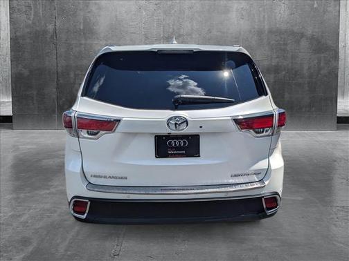2015 Toyota Highlander Limited Platinum