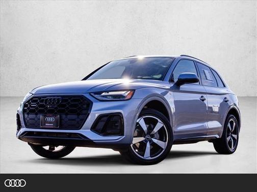 2022 Audi Q5 45 S line Premium Plus