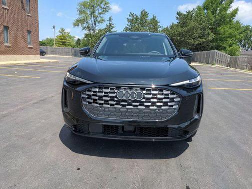 2025 Audi Q5 Premium Plus TFSI quattro S tronic